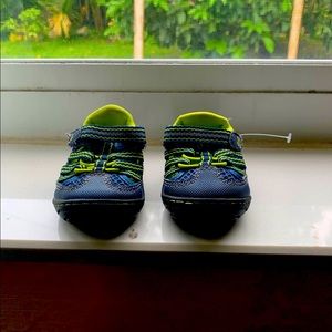 Surprise by Stride Rite